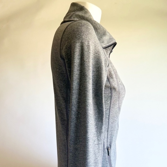 Lululemon Define Grey Full Zip Sport Jacket size 6 - Picture 5 of 13